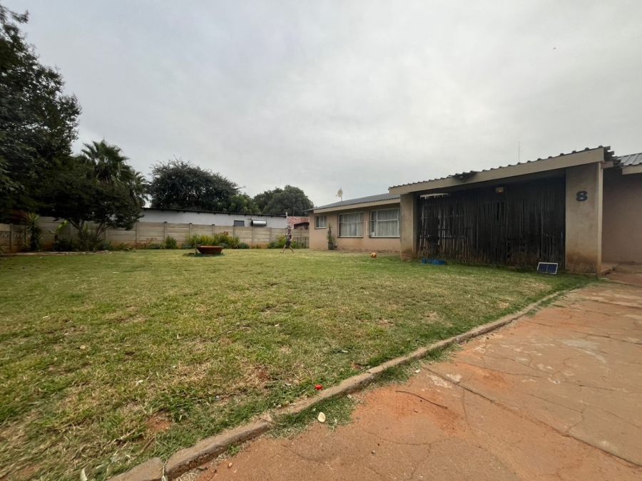 3 Bedroom Property for Sale in Roosheuwel North West